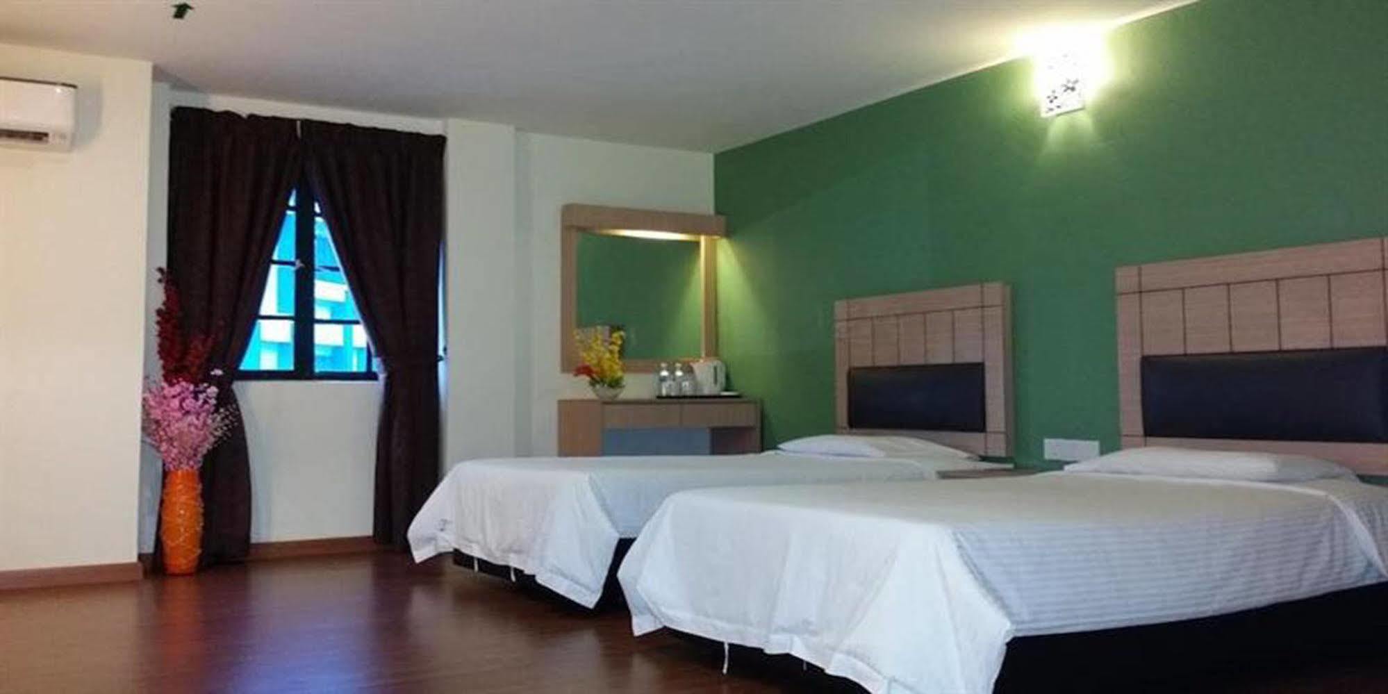 Smart Hotel Seremban Exterior foto